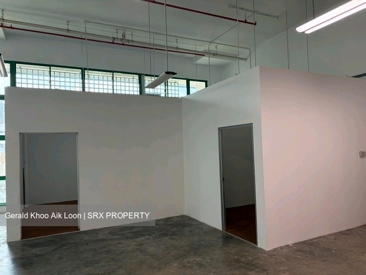 PANTECH BUSINESS HUB (D5), Factory #539207651